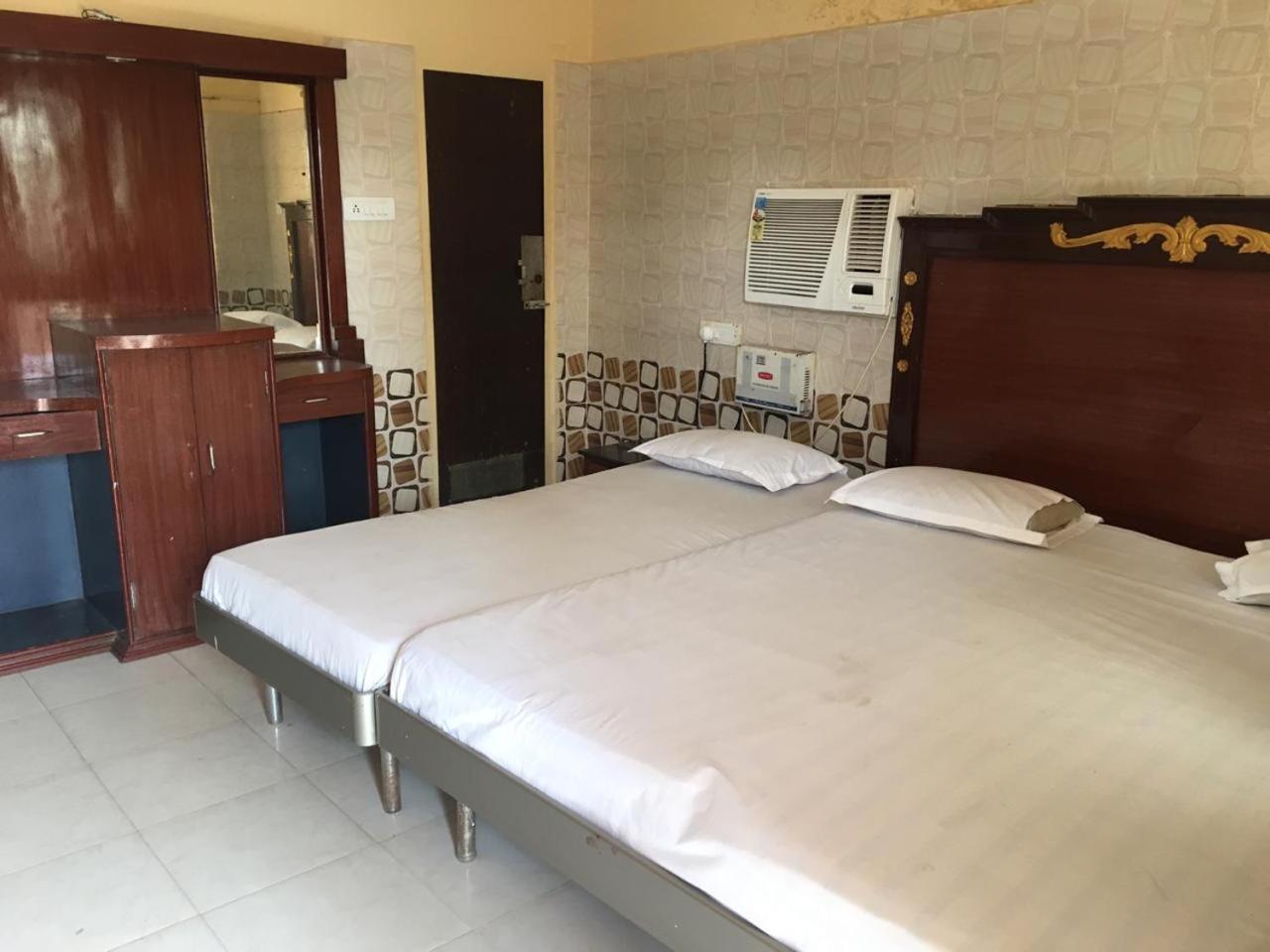 Hotel Maa Kamakhya Puri Kültér fotó